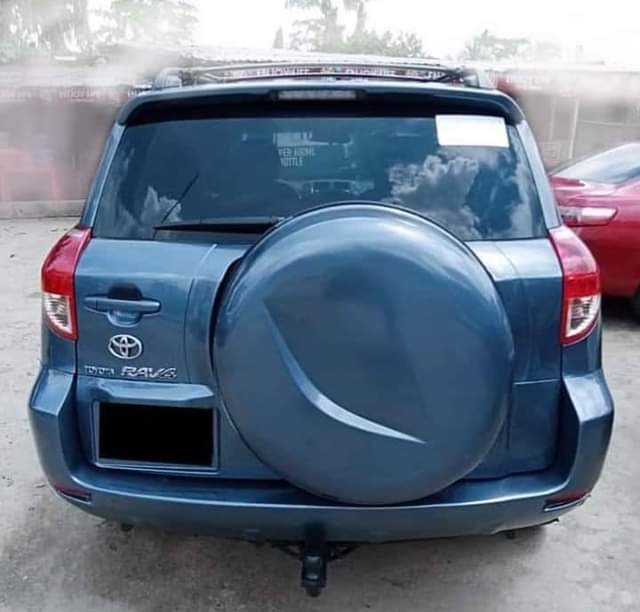 A picture of Toyota RAV4