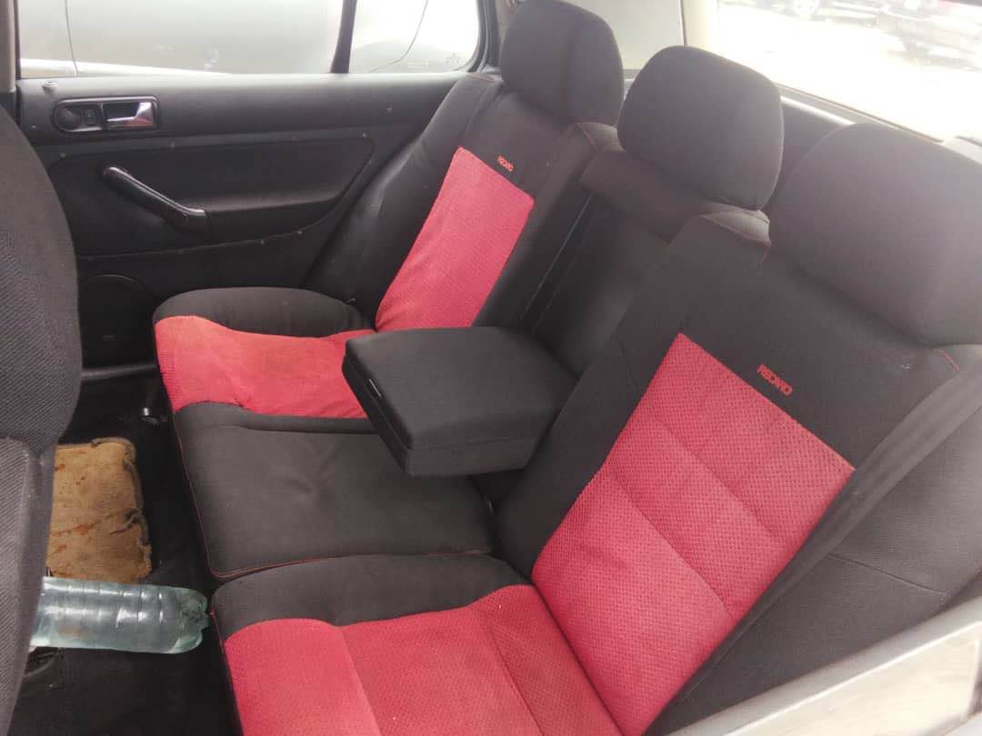 A picture of Neatly used Volkswagen Golf 4 available