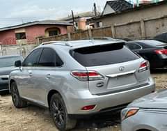 A picture of Lexus Rx350 Year 2014 Keyless Sensors Folding mirrors Accident Free
