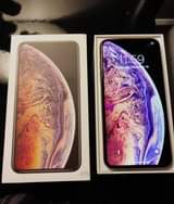 A picture of open box iPhone Xs Max 256gb gold colour Factory unlocked