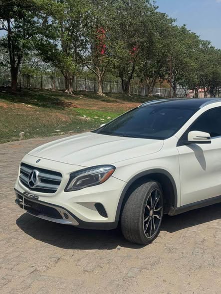 A picture of 2017 Mercedes Benz GLA 250 pano roof perfect and pristine