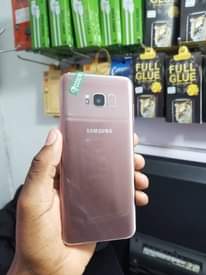 A picture of Samsung Galaxy S8 plus simple cracks check on me