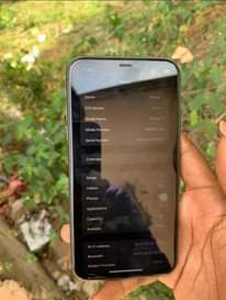 A picture of iPhone 11 64GB