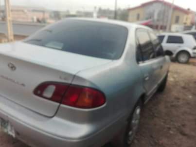 A picture of 2000 Toyota Corolla Okerejowoelo sedan