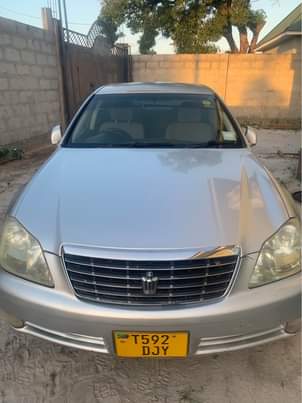 A picture of Toyota Crown Royal Extra