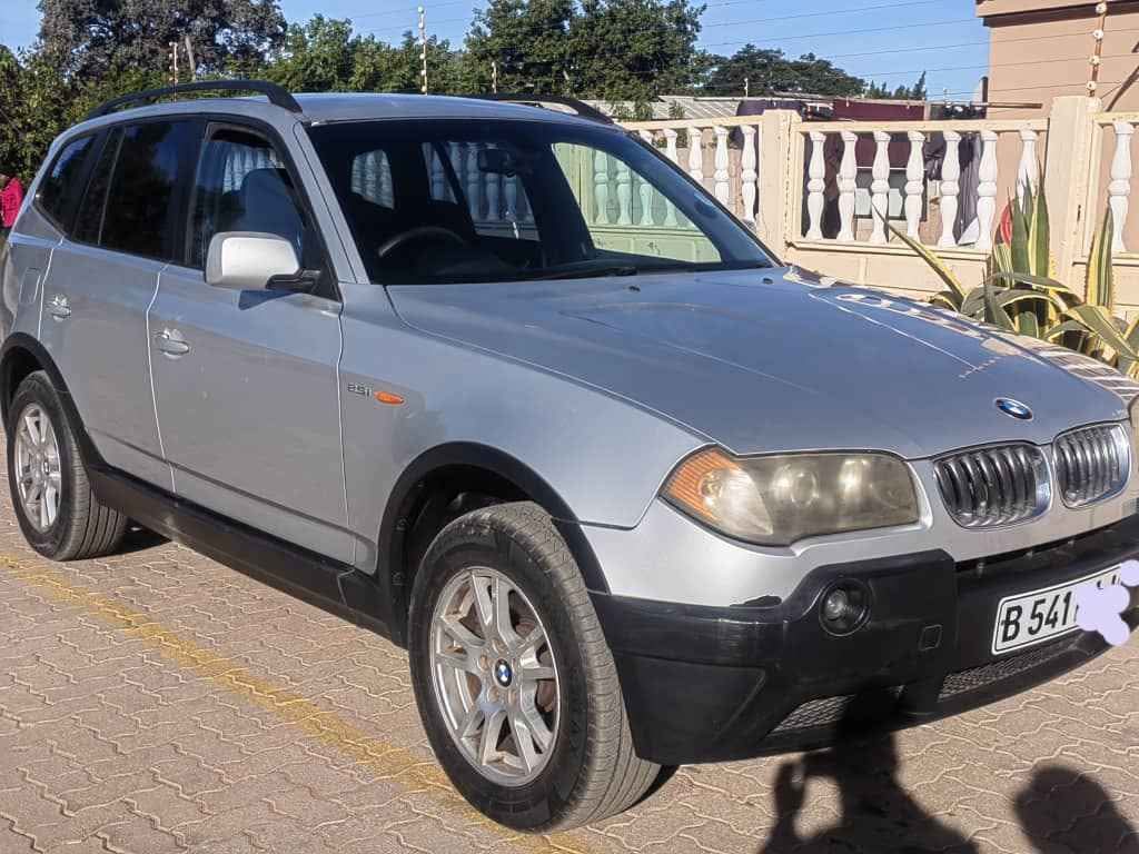 classifieds/cars bmw