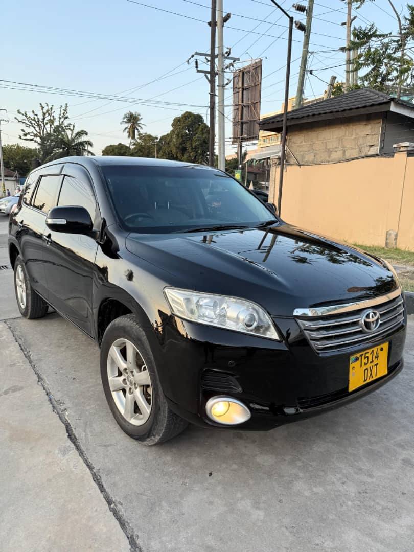 A picture of TOYOTA VANGUARD