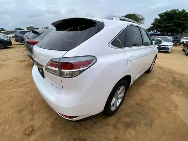 A picture of 08126875137 Auction Auction Auction Brand 2014 TOYOTA LEXUS RX350 FOR