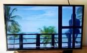 A picture of EVVOLI TV NCH 32