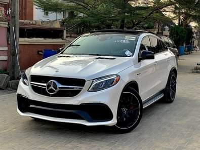 A picture of DIRECT OKUMBO 2019 Mercedes Benz GLE63s Biturbo olour White Brown