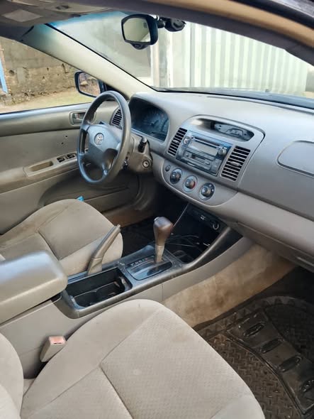 A picture of Toyota Camry 2004