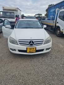 classifieds/cars mercedes