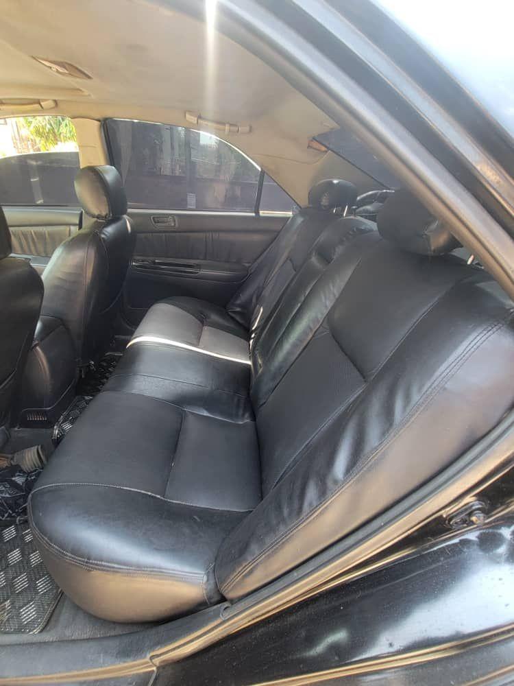 A picture of 2005 Toyota v6 2005