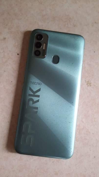 tecno spark