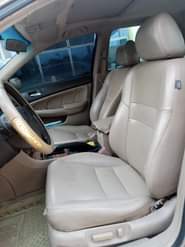 A picture of Honda Accord EOD 2005 4 plugs Few months used Uber