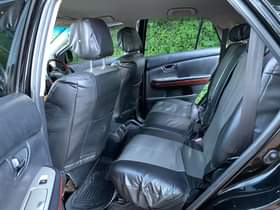 A picture of Toyota Harrier Model 2006 Engine 2 4cc Price 38M 0709788048