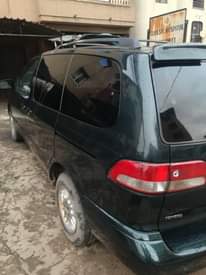 A picture of Car