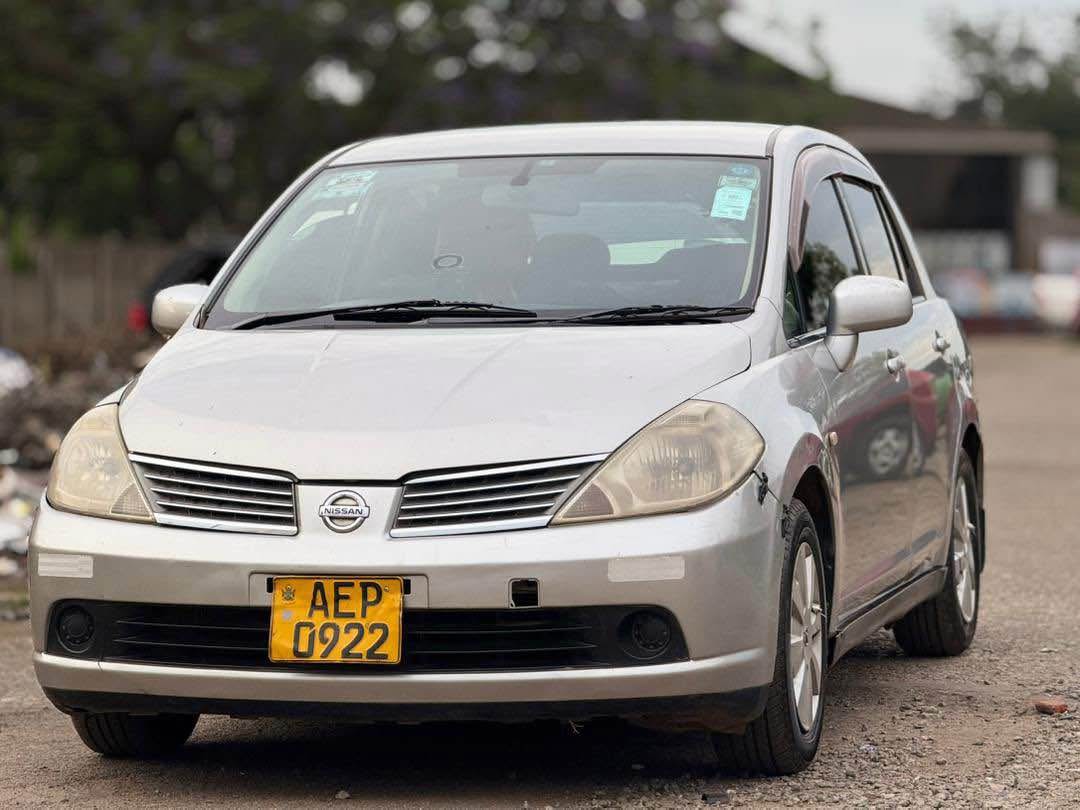 used nissan tiida