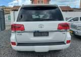 A picture of TOYOTA LAND CRUISER V8 MILLION260 CALL 0716711174