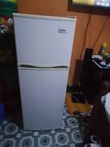 A picture of Nauza frij yangu boss litre 138 offer lak 330k tu
