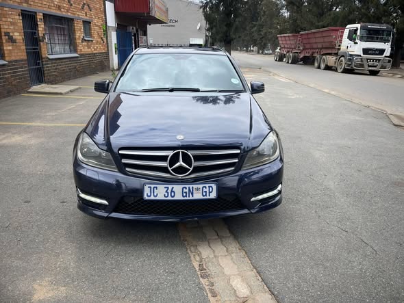 mercedes benz c180