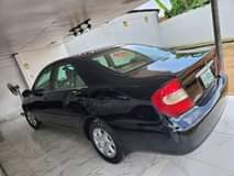 A picture of TOYOTA CAMRY 2004