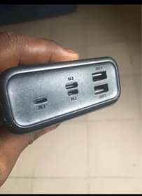 A picture of oraimo 27000mAh Powerbank
