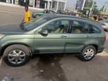 A picture of 2008 2009 model Honda CRV in perfect condition going for