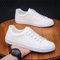 A picture of TRENDY SNEAKERS