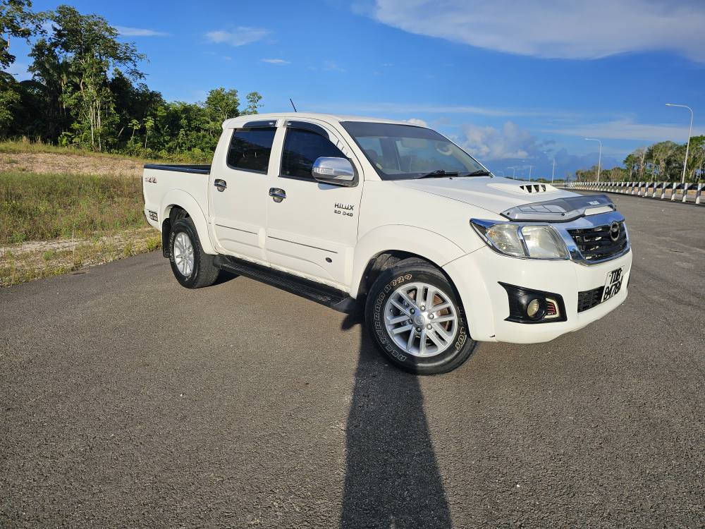 toyota hilux