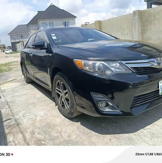A picture of  2013 MODEL TOYOTA Camry V4 Engine very silent Gear