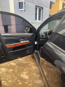 A picture of LEXUS RX350