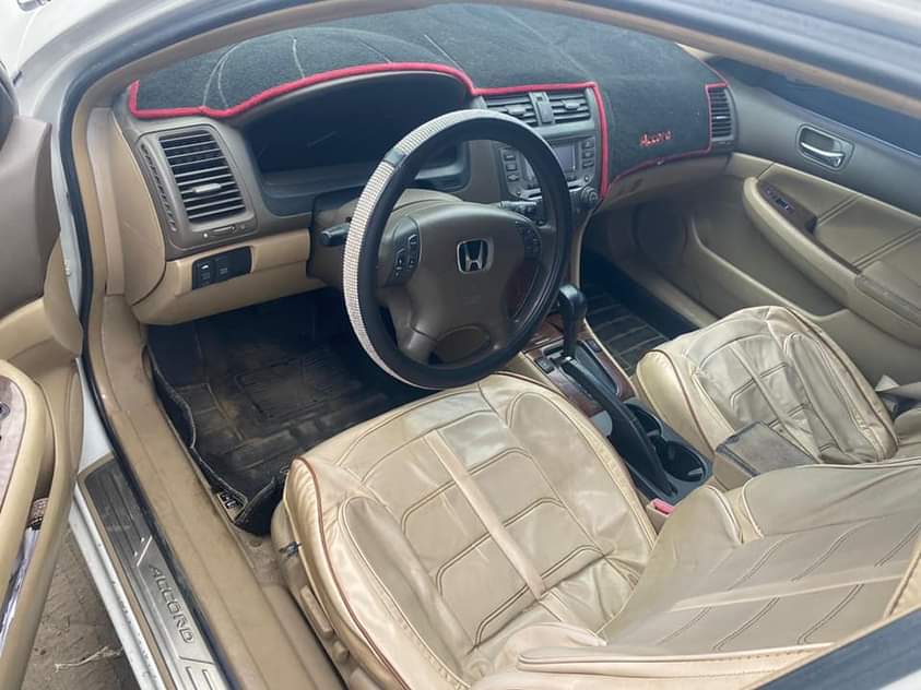 A picture of HONDA ACCORD 2007