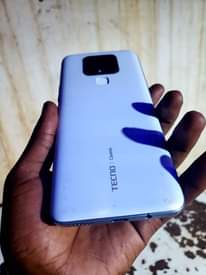 A picture of camon 16