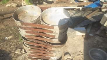 A picture of Mixer ya Mkate machine ya ice cream makopo ya Keki