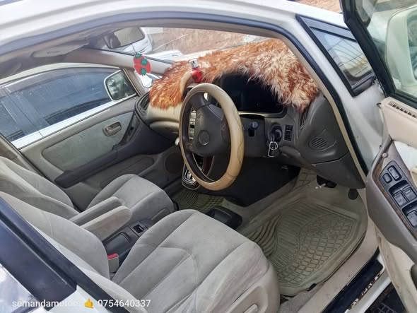 A picture of Toyota harrier at 13 5m negotiable