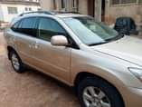 A picture of Neatly used Lexus Rx 330 with all d features working