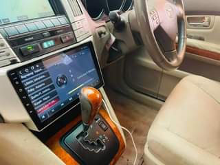 A picture of Toyota Harrier