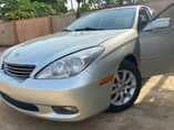 A picture of LEXUS ES 300 TOKS