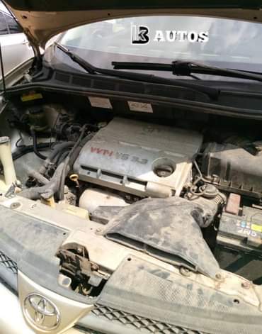 A picture of KB AUTOs Just few months used and registered Toyota sienna