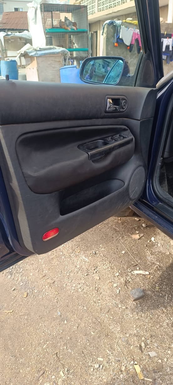 A picture of Golf4 automatic first body one year used available for sale
