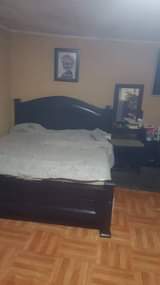 A picture of Slightly used home items on sale