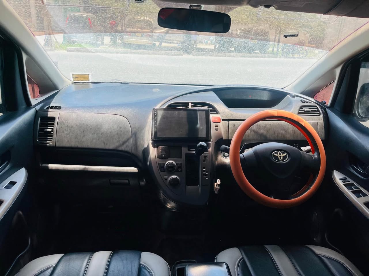 A picture of Ractis 1.5Cc