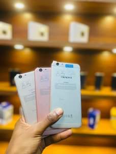 A picture of OPPO A83