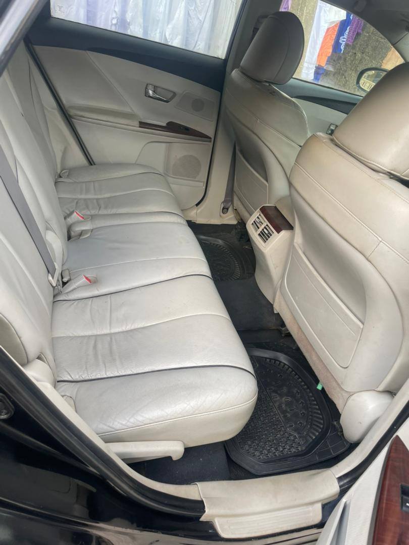 A picture of Toyota venza 2010 AWOOF deal