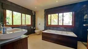 A picture of Masaki standalone house for sale
