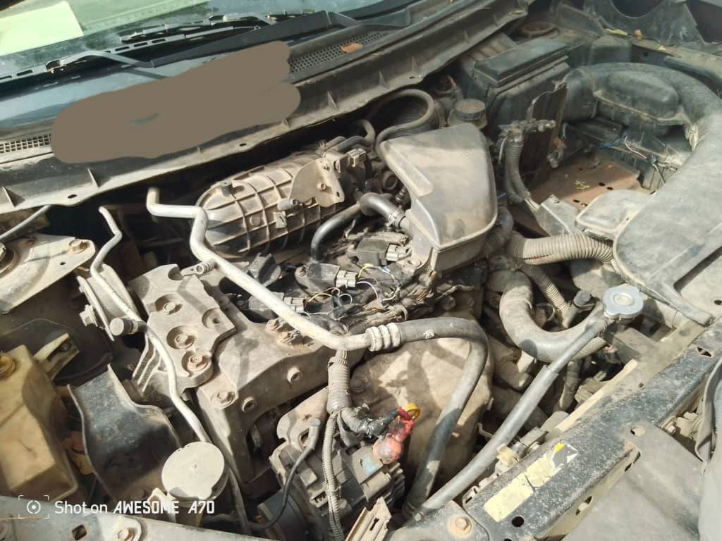 A picture of 04 Nissan x trail at 1 5m