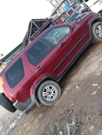 A picture of Honda CRV 2005 The engine is okk The gear is
