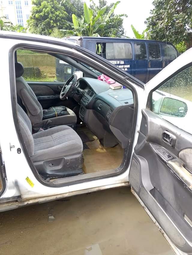 A picture of 2002 Sienna Very sound engine AC is not working Good