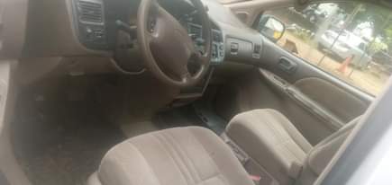 A picture of Distress 2002 Toyota Sienna Ac is working Sound engine now